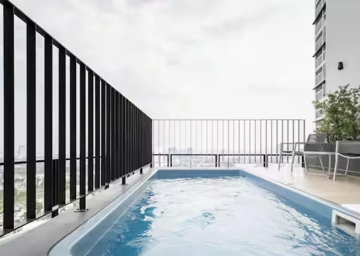 Rama9 Duplex Near Train Market Rca Free Pool Gym