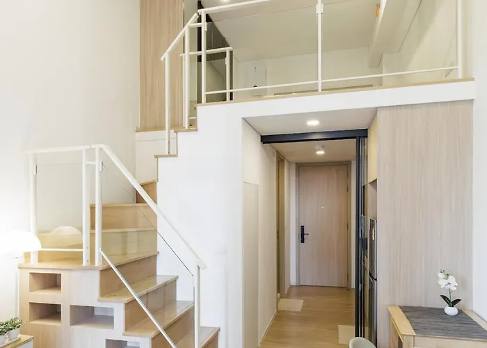 Апартаменты Rama9 Duplex Near Train Market Rca Free Pool Gym