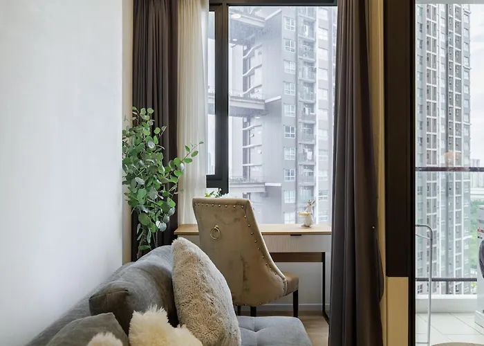 Rama9 Duplex Near Train Market Rca Free Pool Gym Апартаменты *