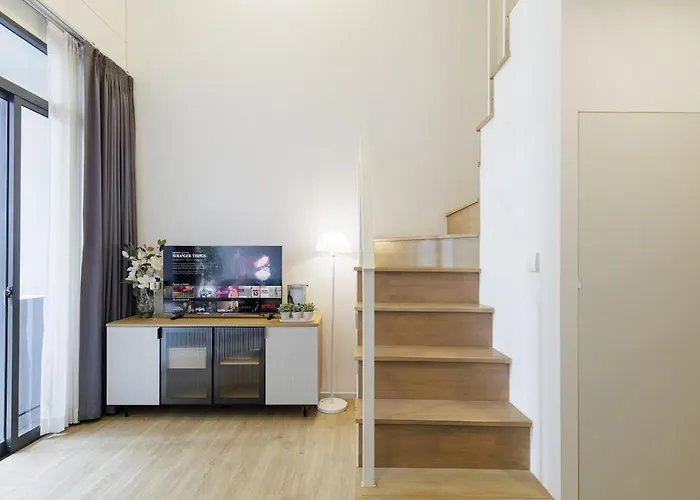 Rama9 Duplex Near Train Market Rca Free Pool Gym