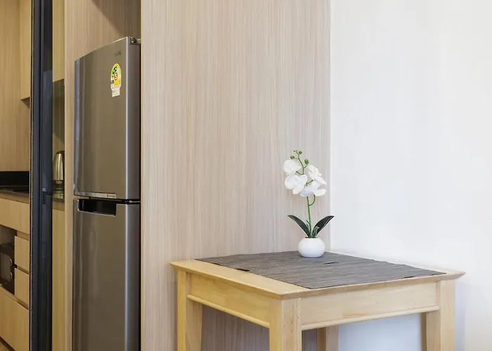 Rama9 Duplex Near Train Market Rca Free Pool Gym * Бангкок
