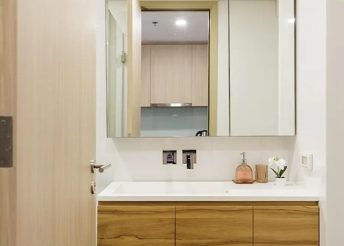 Rama9 Duplex Near Train Market Rca Free Pool Gym Апартаменты *