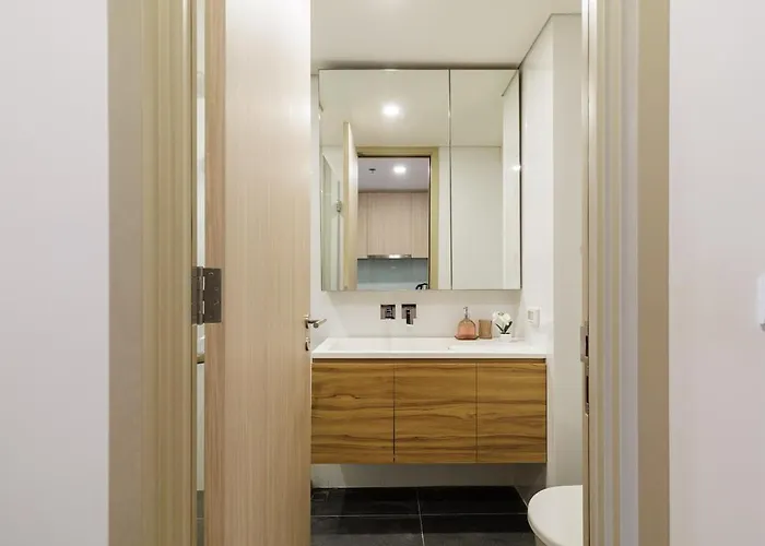 Апартаменты Rama9 Duplex Near Train Market Rca Free Pool Gym Бангкок