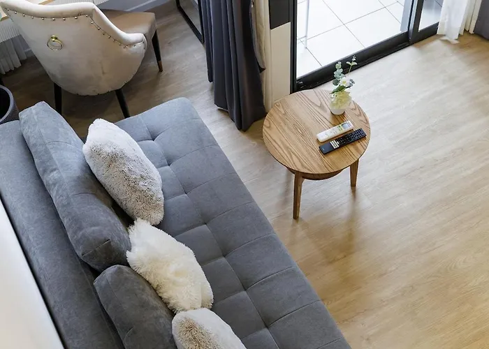 Апартаменты Rama9 Duplex Near Train Market Rca Free Pool Gym
