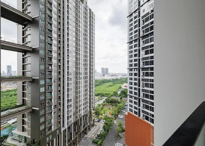 Rama9 Duplex Near Train Market Rca Free Pool Gym Апартаменты